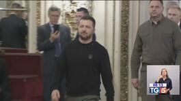 Zelensky negli Usa per avere nuovi aiuti thumbnail