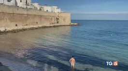 Gelo al nord Bagni al sud thumbnail