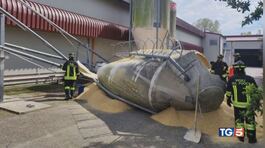 Auto contro il silos morti tre fratellini thumbnail