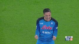 Il Napoli mette le mani sul suo terzo scudetto thumbnail