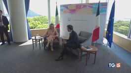 Meloni con Zelensky "La pace è più vicina" thumbnail