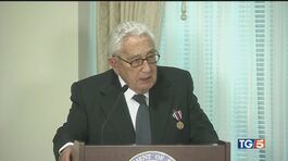 100 anni di Kissinger, diplomatico e Nobel thumbnail
