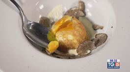 Gusto Verde - Uovo in camicia fritto su fonduta di Grana padano e tartufo thumbnail