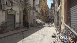 Crolla palazzina Tre estratti vivi thumbnail