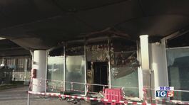 Paura aeroporto Catania, voli sospesi per 72 ore thumbnail