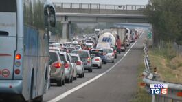 Al via grande esodo, sale prezzo benzina thumbnail