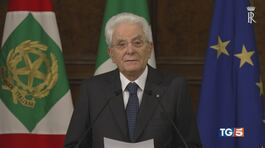 Migranti, Mattarella perseguire trafficanti thumbnail
