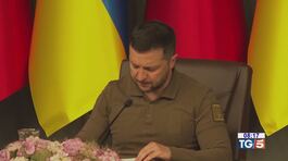Attacco ucraino base navale russa thumbnail