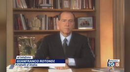 Il saluto di Gianfranco Rotondi a Silvio Berlusconi thumbnail