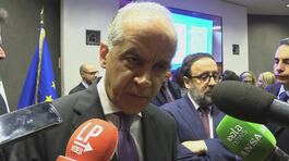 Migranti, evitati 21 mila arrivi thumbnail