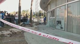 Israele bombarda Gaza e Libano thumbnail