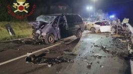 Asti, 4 giovani morti in un frontale thumbnail