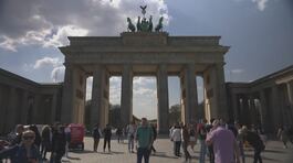 Mosca-Berlino, guerra di espulsioni thumbnail