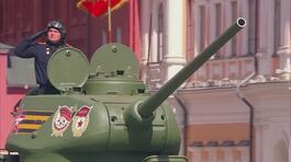 Un solo tank alla parata di Putin thumbnail