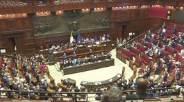 La Camera ricorda Berlusconi thumbnail