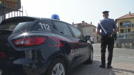 Ubriaco falcia due ragazzi in bici thumbnail