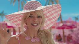 Barbie record, 1 miliardo di dollari thumbnail