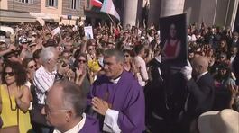 Si sono svolti a Roma i funerali di Michela Murgia thumbnail