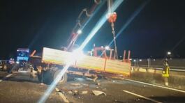Morti e feriti sul bus dei migranti thumbnail