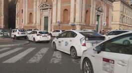 Più taxi in strada, ecco il decreto thumbnail