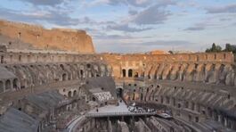 Colosseo, il vandalo e l'iban thumbnail