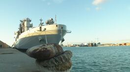 Una nave ospedale dall'Italia thumbnail