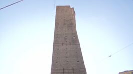 Una gabbia per la Garisenda thumbnail
