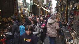 La magia di San Gregorio Armeno thumbnail