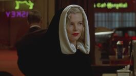 Kim Basinger, 70 anni da sex symbol thumbnail
