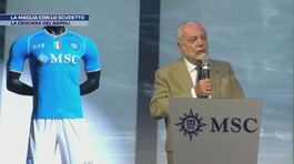 La maglia con lo scudetto thumbnail