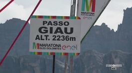 La maratona dei ciclisti sulle Dolomiti thumbnail