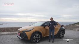 La prova della Toyota C-HR nella versione ibrida thumbnail