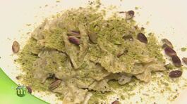 Come fare il pesto di pistacchio thumbnail