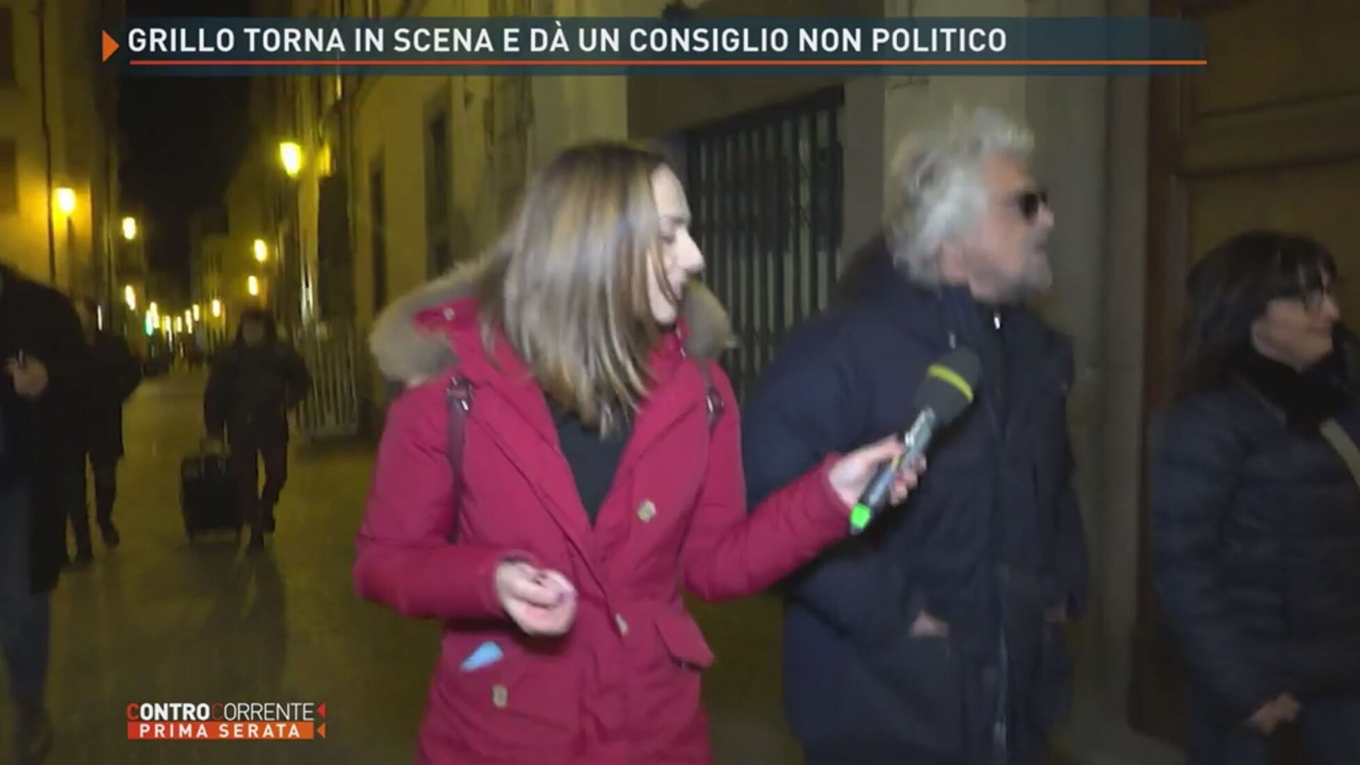 Controcorrente: Grillo torna in scena e dà un consiglio non politico Video  | Mediaset Infinity