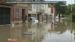 Alluvione in Emilia-Romagna: salvataggi e richieste d'aiuto thumbnail