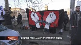 La rabbia degli anarchici scende in piazza thumbnail