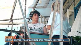 Napoli: le case occupate dove comanda l'illegalità thumbnail