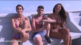 L'arrivo sull'isola dei nuovi Naufraghi thumbnail