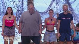 Mario Adinolfi è eliminato dall'Isola dei Famosi thumbnail