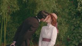 Il bacio tra Leonor e Juan Luis thumbnail