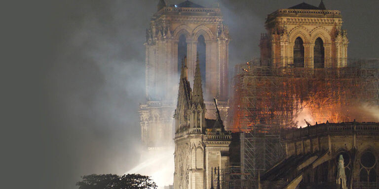 Italia 1 Notre-Dame: Paris Inferno