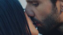 Il bacio di Emir e Zeynep thumbnail