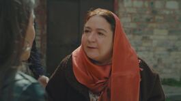 Sultan sorprende Emine e Faruk insieme thumbnail