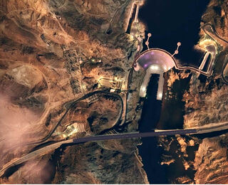 Hoover Dam: Standing Tall
