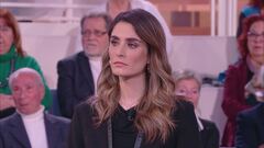 Lunedì 12 febbraio, Canale 5