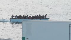 Migranti, 5 mila euro per evitare i centri rimpatrio