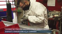 Lavoro, gli italiani preferiscono il tempo libero thumbnail