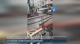 Napoli, pioggia incessante e allagamenti thumbnail