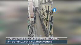 Napoli, il fango invade le strade della città thumbnail