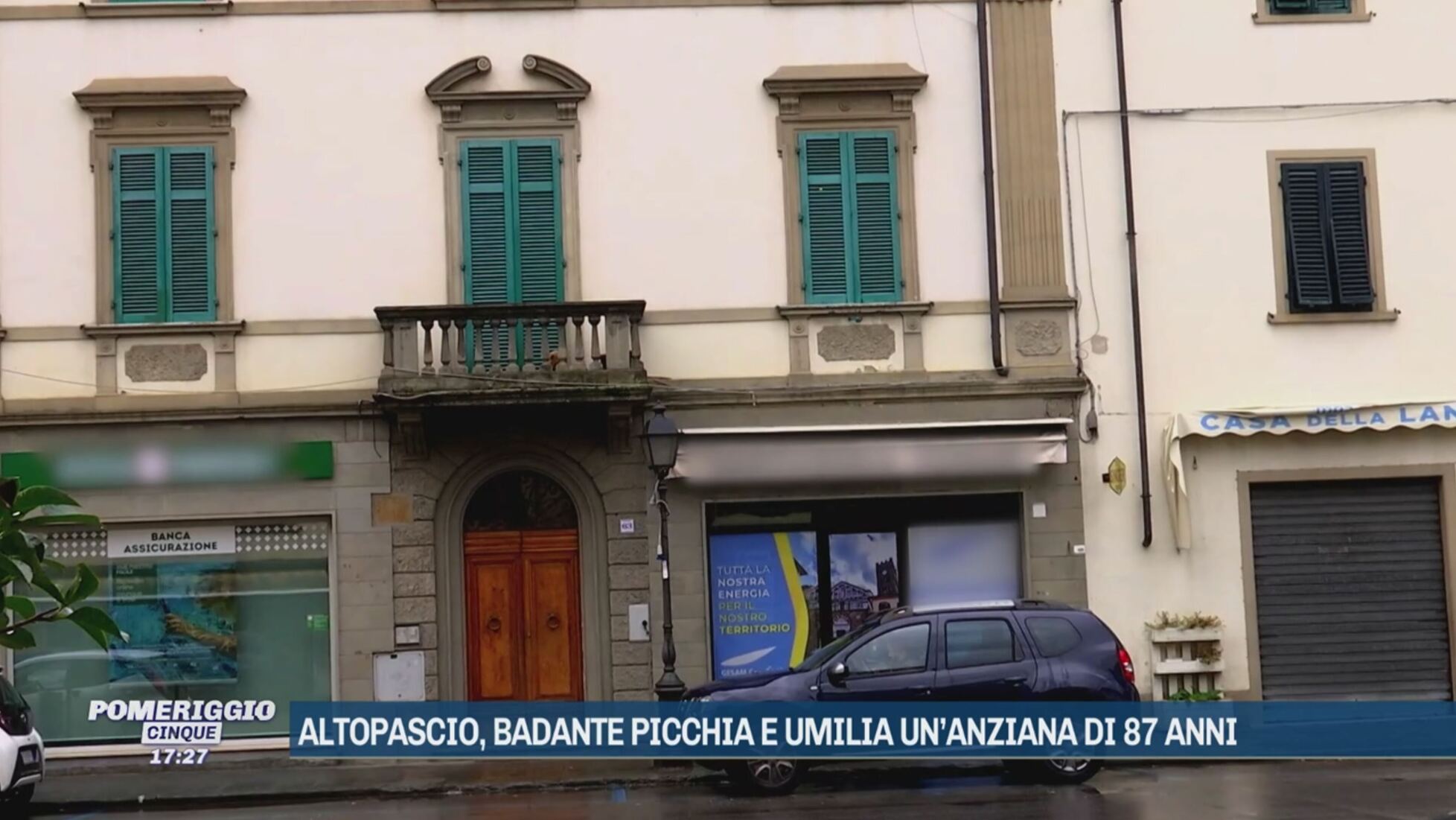 Pomeriggio Cinque: Altopascio, badante picchia e umilia unanziana di 87  anni Video | Mediaset Infinity